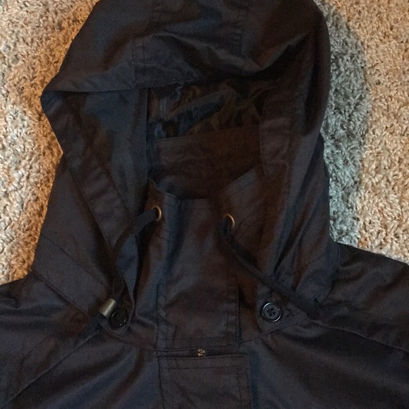 New York Yoki Outerwear Collection Black Coat. - Picture 7 of 8